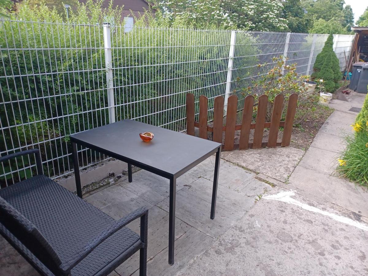 Ruhige Freistehender Bungalow Mit Parkplatz 贝库姆 外观 照片